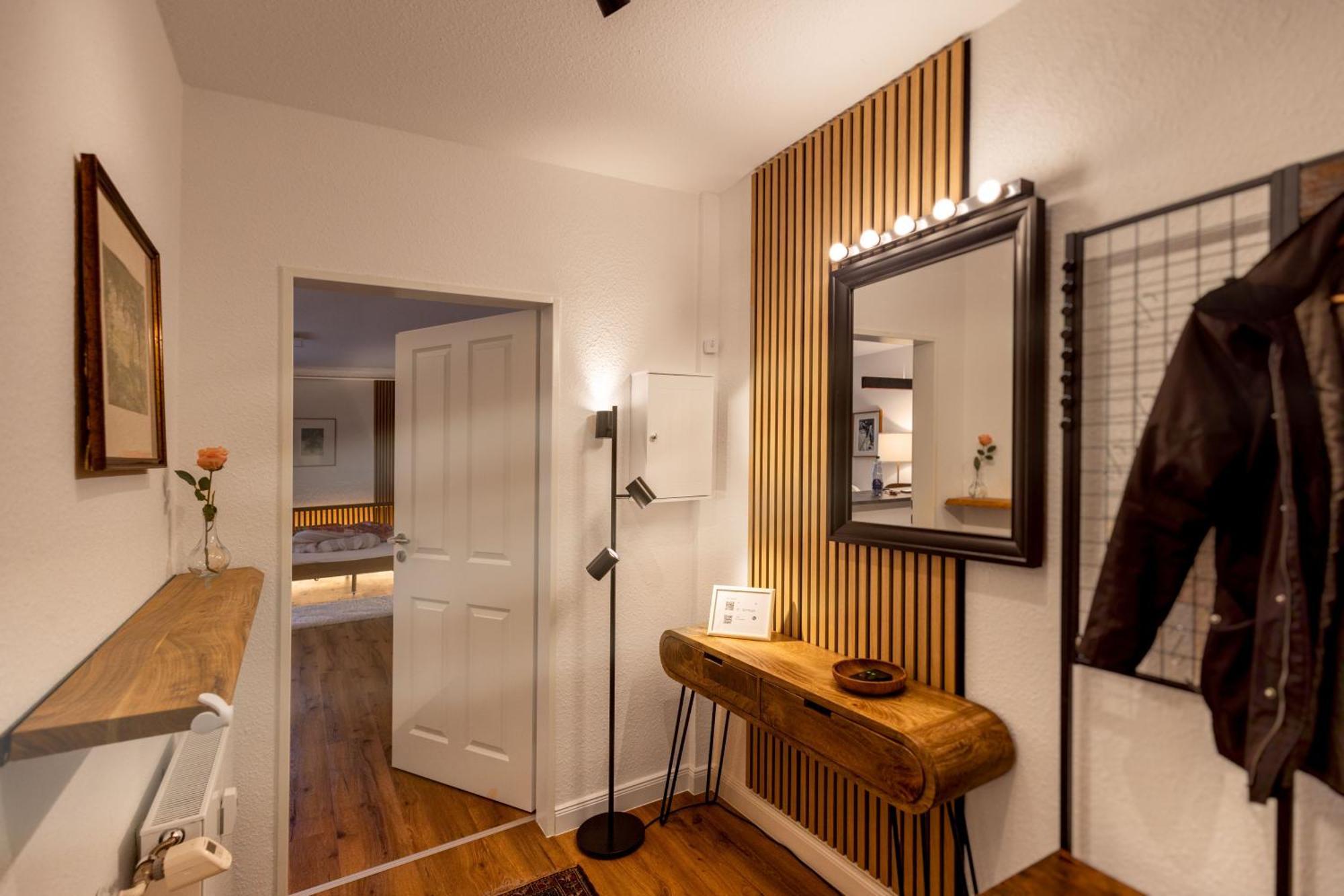 Apartment Hochwertig - Ruhig - Parkplatz - 15 Min Zur Messe Düsseldorf